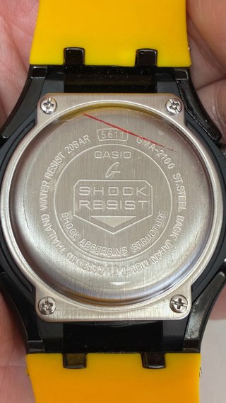 Casio G-Shock GMA-2100 Amarillo Negro Nuevo