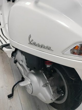 Vespa S 125 Blanca 2010