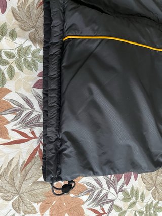 Chaqueta Adidas Negra hombre . De plumas ,
