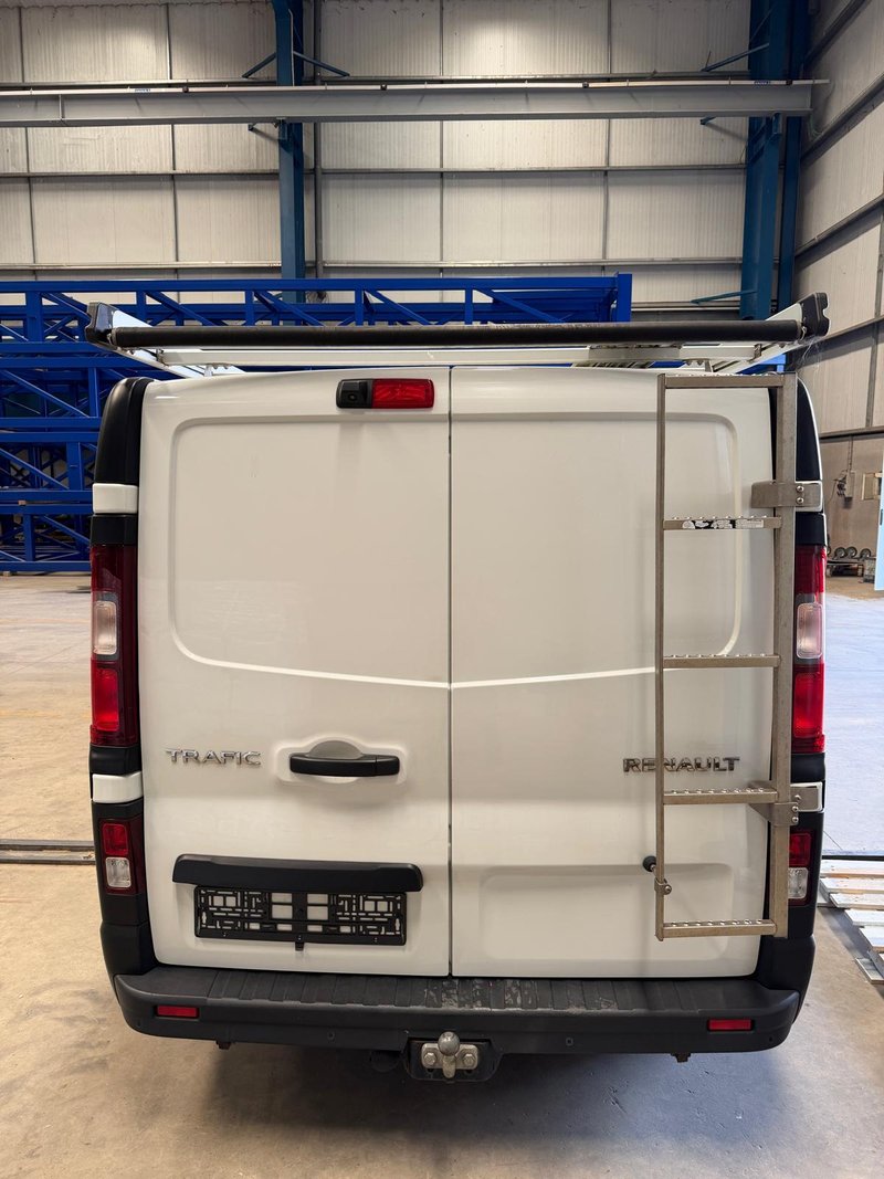 Renault Trafic 2021 - foto 1