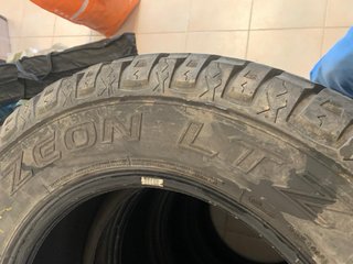 4 Neumáticos Cooper Zeon LTZ LT285/60 R18 M+S
