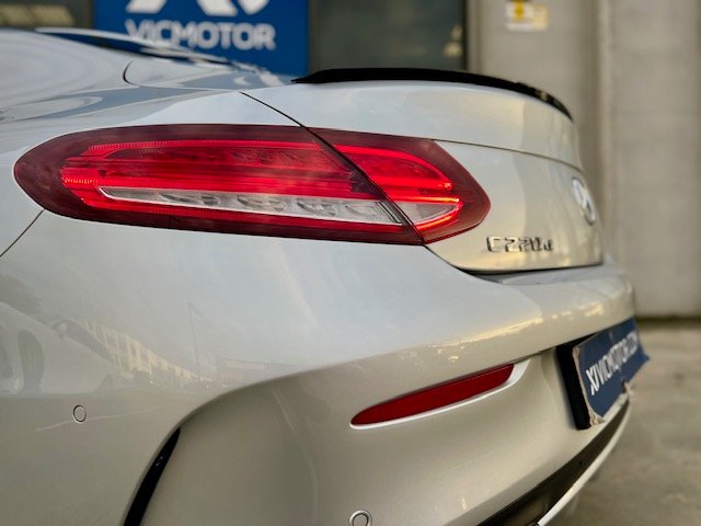 Mercedes-Benz Clase C 2018, foto 11
