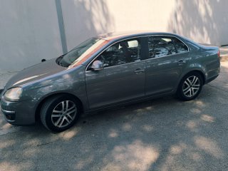 Volkswagen Jetta 2008 2.0TDI 140CV DSG