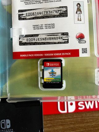 Nintendo Switch Pokémon Spada + Pass Esteso