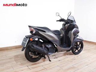 YAMAHA TRICITY 125