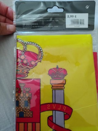 Bandera España con escudo y corona