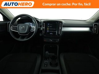 Volvo XC40 2.0 T4 Business Plus AWD