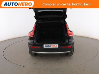 Volvo XC40 2.0 T4 Business Plus AWD