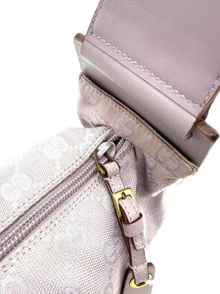 Bolso Gucci Vintage Morado GG
