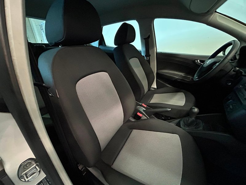 SEAT Ibiza 1.4 TDI CR S&S Reference 2017, foto 3