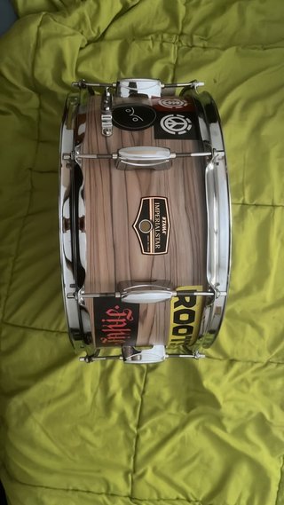 Caja Tama imperial star