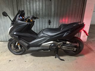 Kymco AK 550 2019 Negra