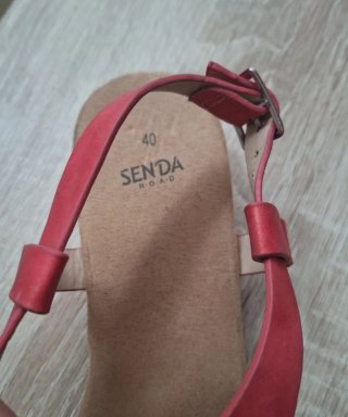 Sandalias Senda Road Rojas