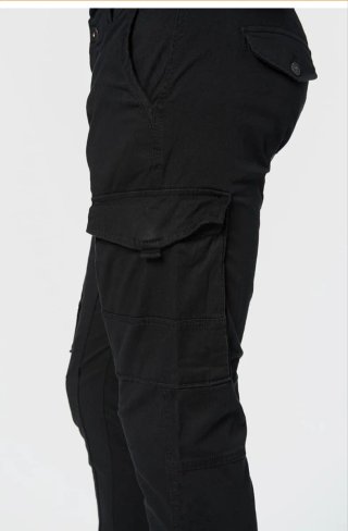 Pantalón cargo negro hombre