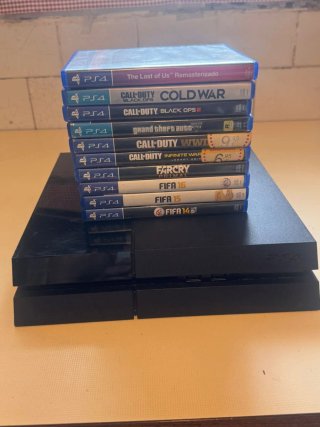 PS4 1TB + 2 MANDOS + 10 JUEGOS