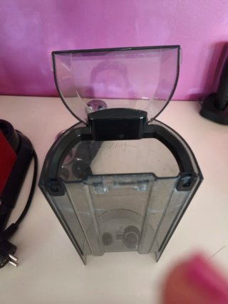 Cafetera Delonghi Roja