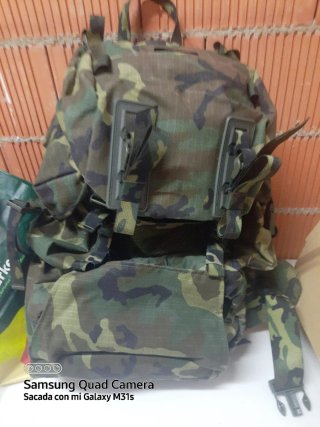 Mochila Militar Camuflaje ALTUS