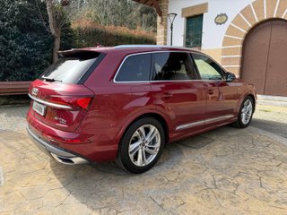 Audi Q7 S line 55 TFSIe 381cv quattro tip