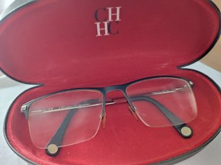 Montura y estuche Carolina Herrera mujer