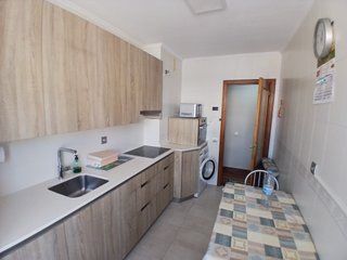Alquiler larga temporada Piso 2H con garaje centro