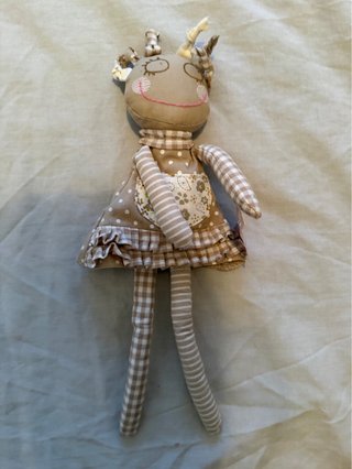 Muñeca de trapo artesanal