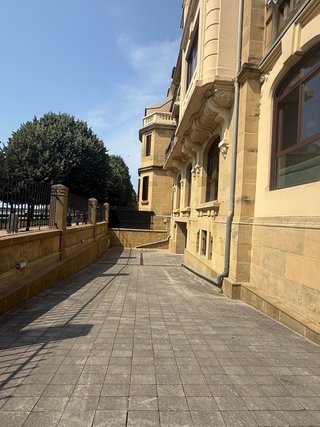 Alquiler garaje semanal Paseo de Francia