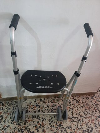 Andador Taca Taca con asiento