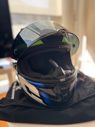 Casco HJC rpha 11
