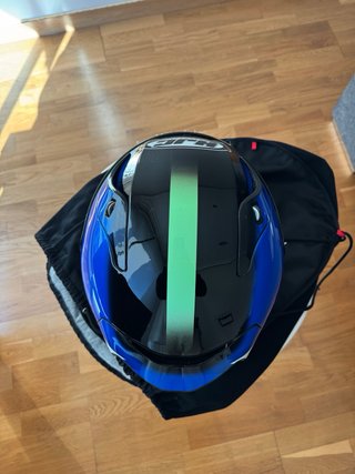 Casco HJC rpha 11