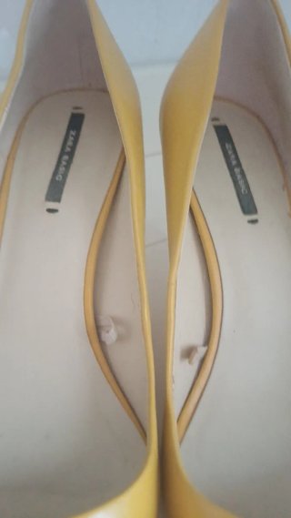 Zapatos de tacón Zara piel talla 38