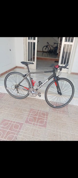 Bicicleta de carretera 28 Btwin