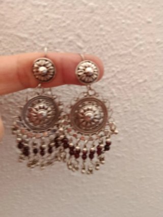 Pendientes Plata Hechos a Mano con granates.