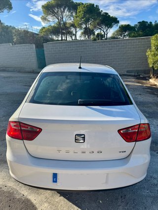 SEAT Toledo 2015