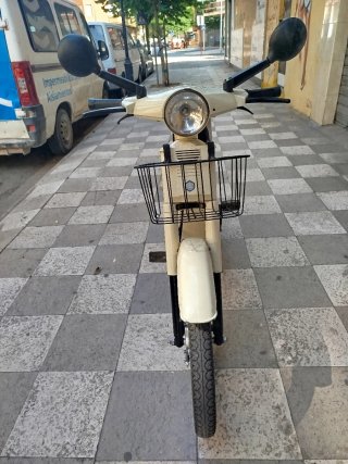 Vespino AL con documentación al día
