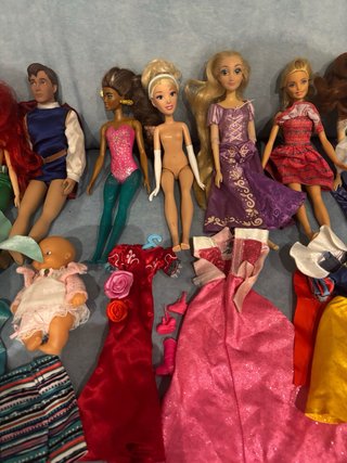 Lote Muñecas Princesas Disney, Barbie, Ken