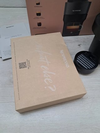 Macchina da caffè Nespresso DeLonghi Vertuo Pop