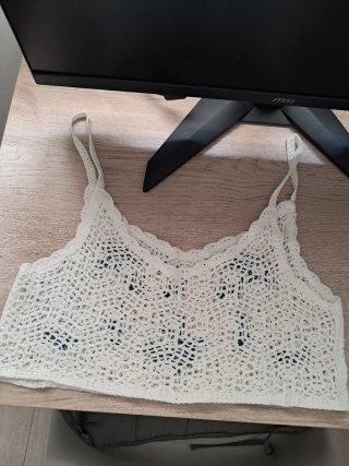 Top Crochet Oversize Flores Moradas