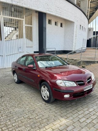 Nissan Almera 2004
