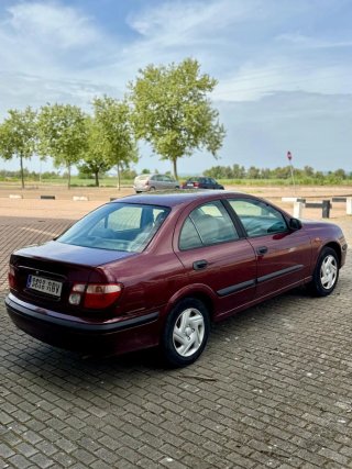 Nissan Almera 2004