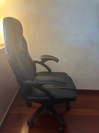 Pack 2 Sillas Oficina Beige y Gaming Negra