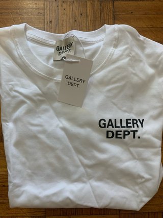 Camiseta Gallery Dept. Blanca