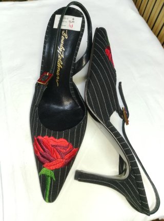 Zapatos Brunomagli Talla 36 Negro/Rojo