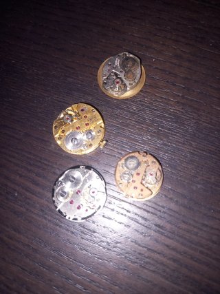 Lotto 4 quadranti e movimenti orologi vintage da r
