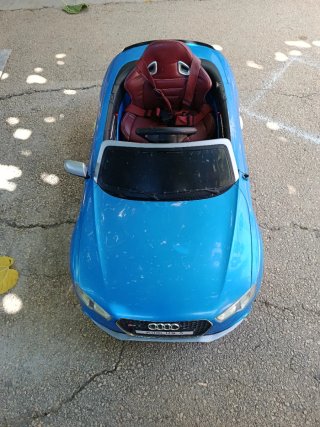 Coche Audi RS5 para niños con licencia