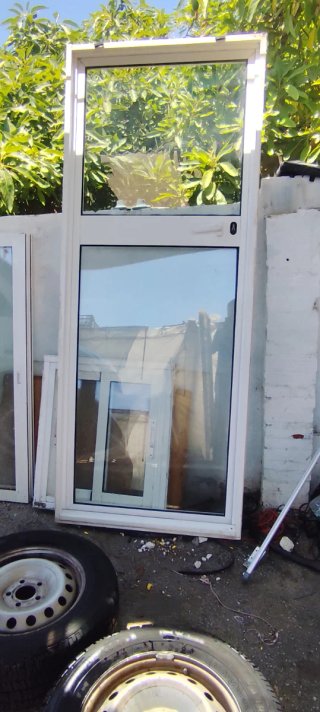 Puerta aluminio 90x226