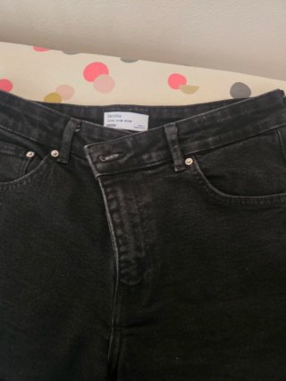 Pantalón corto vaquero negro