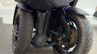 Peugeot Metropolis 400 - Carnet B neumático nuevo