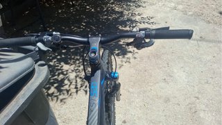 Bicicleta Rockrider Negra y Azul