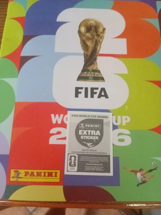 Cromos Panini FIFA Valverde Plata