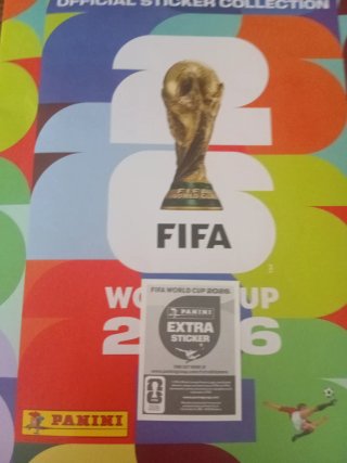Cromos Panini FIFA Valverde Plata